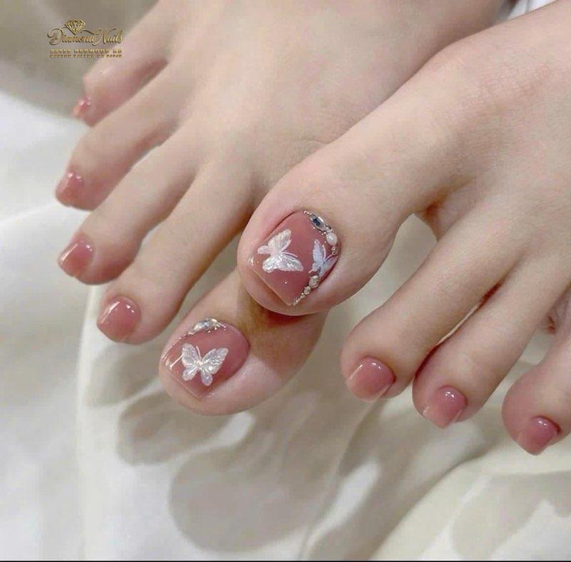 Diamond Nails Salon