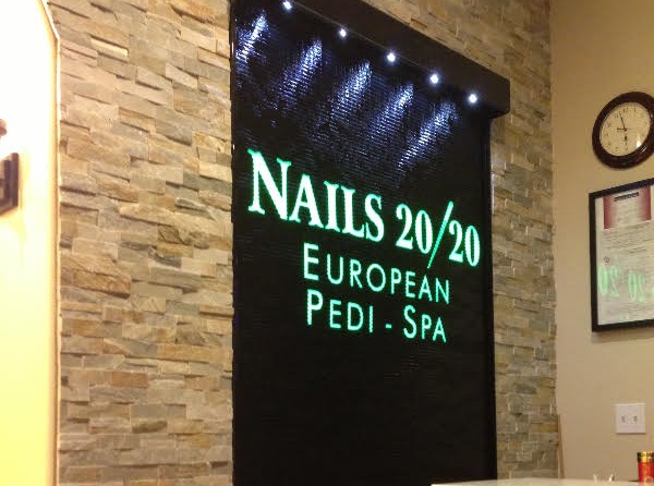 nails 1
