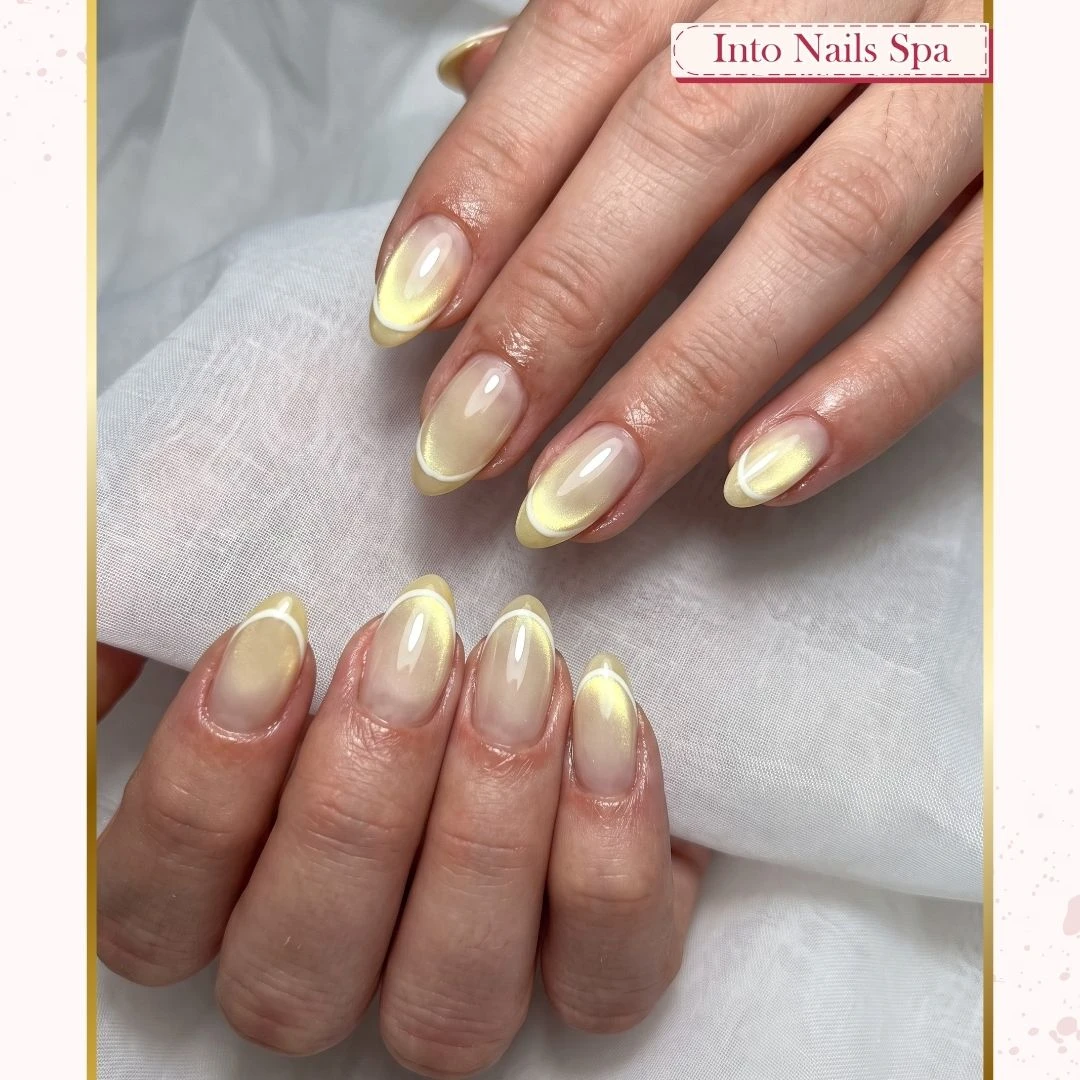 Into Nails Spa