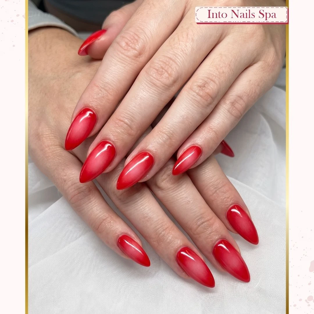 Into Nails Spa