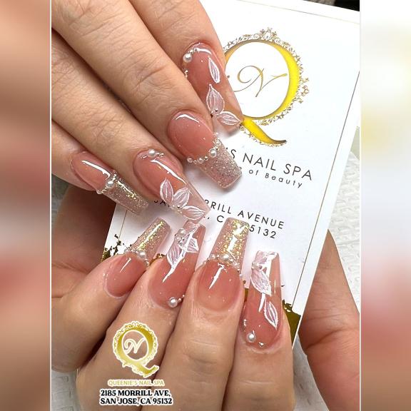 We specialize in all different kinds of Nail Art, Nail Spa and Facial Spa Massage