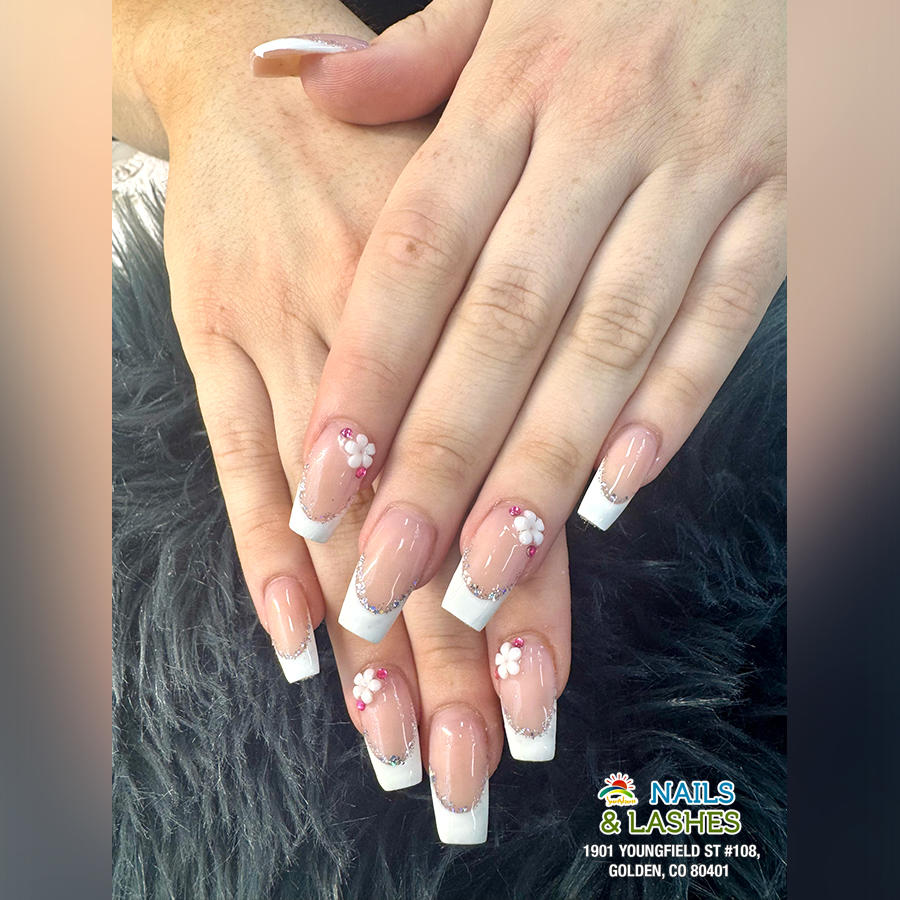 Sunshine Nails & Lashes (1)