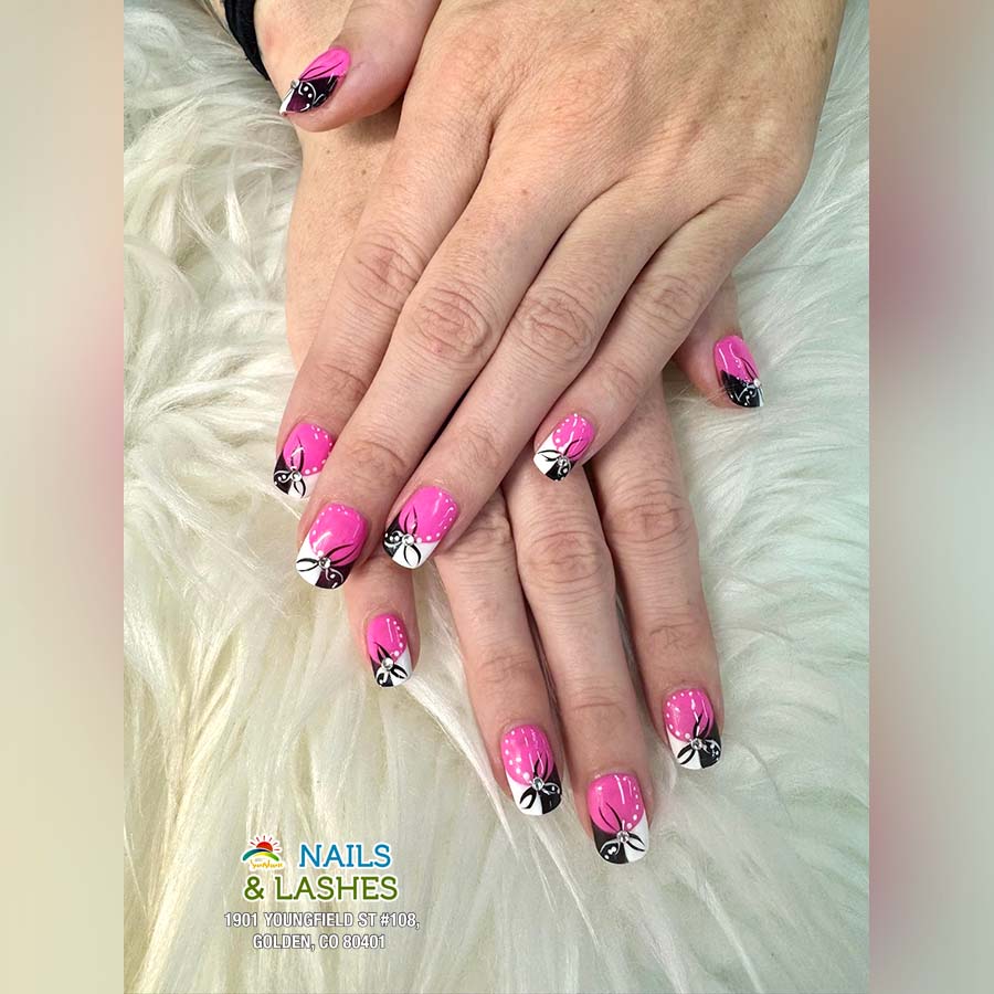 Sunshine Nails & Lashes