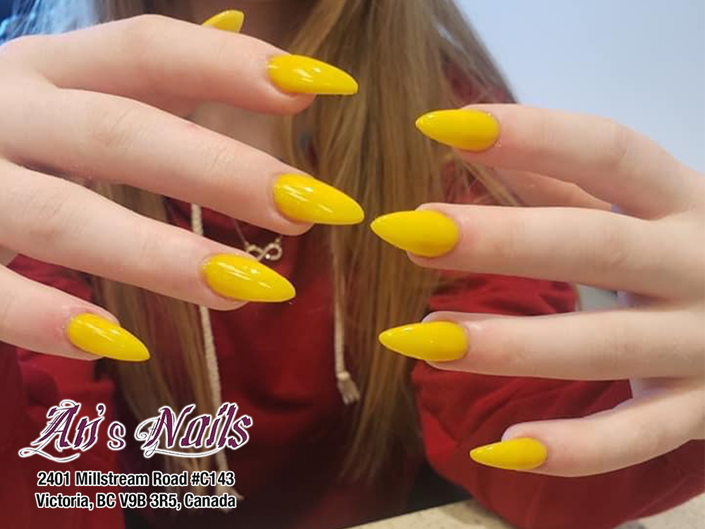 Nail salon Victoria