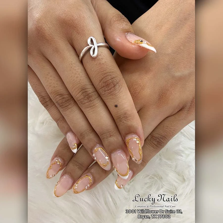 Lucky Nails