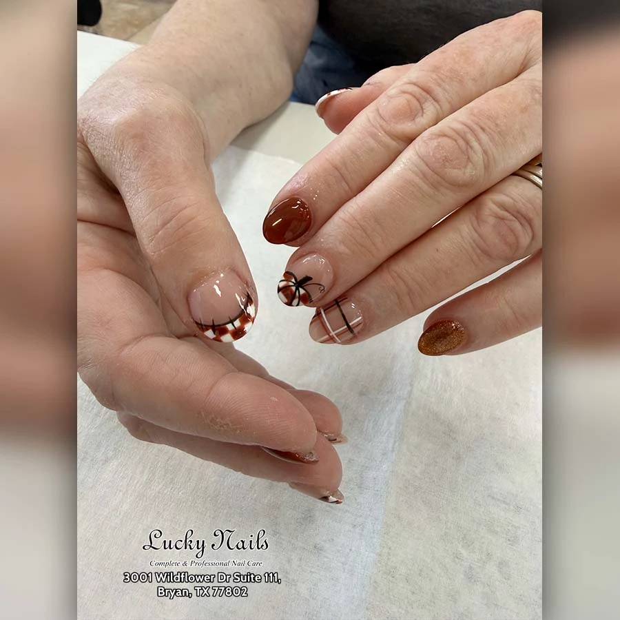 Lucky Nails