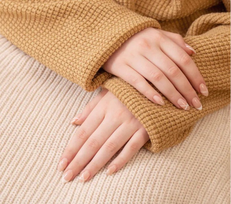 MANICURE