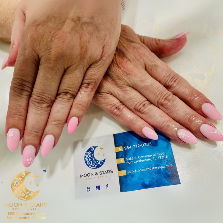 Moon and Stars Spa Nails (6)