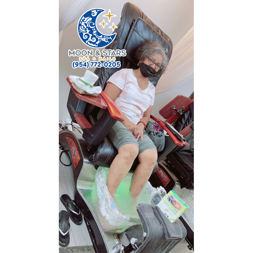Moon and Stars Spa | Nail salon 33308 | Pedicure near me Fort Lauderdale