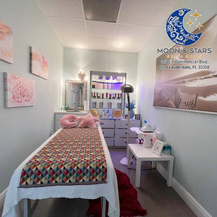 Moon and Stars Spa | Nail salon 33308 | Pedicure near me Fort Lauderdale
