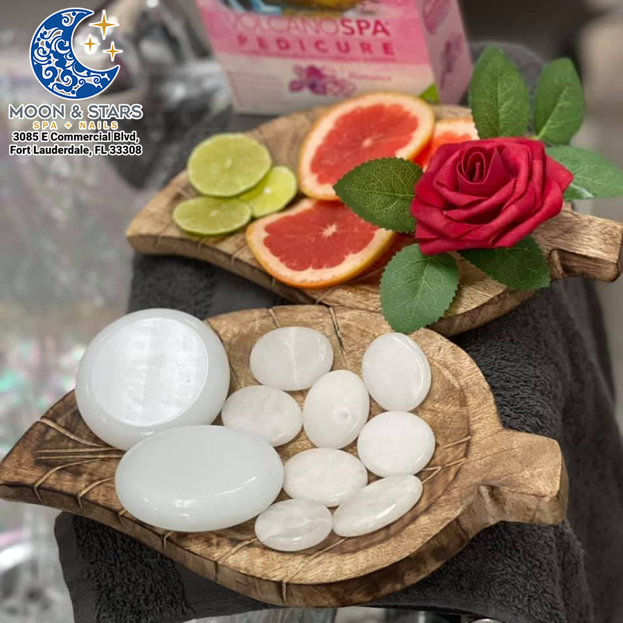 Moon and Stars Spa | Nail salon 33308 | Pedicure near me Fort Lauderdale