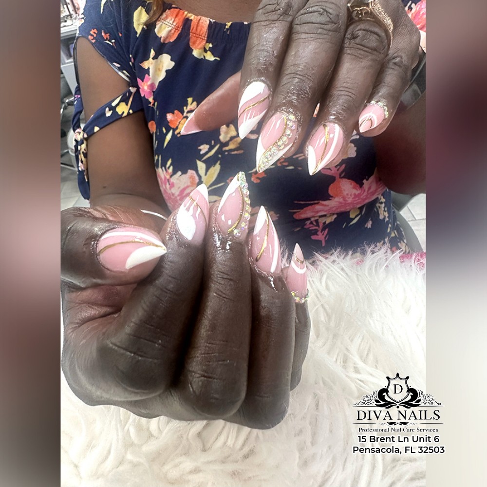 DIVA NAILS
