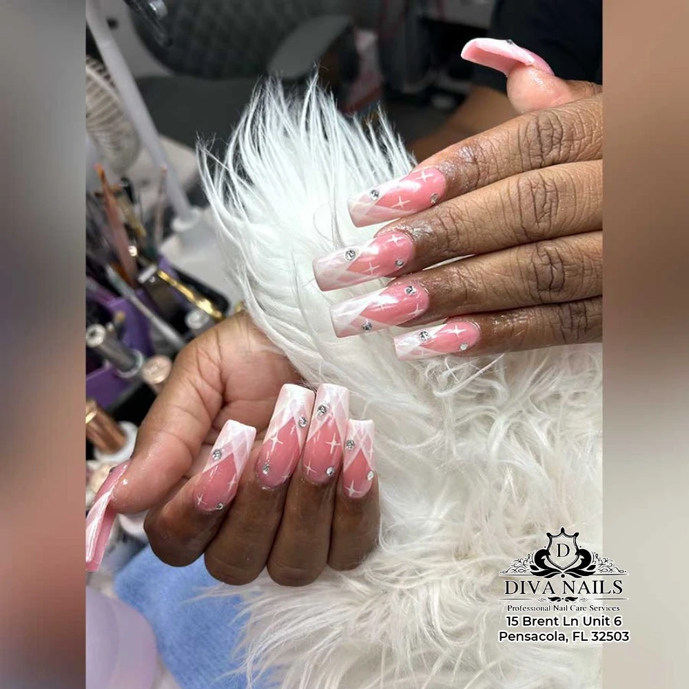 Diva Nails