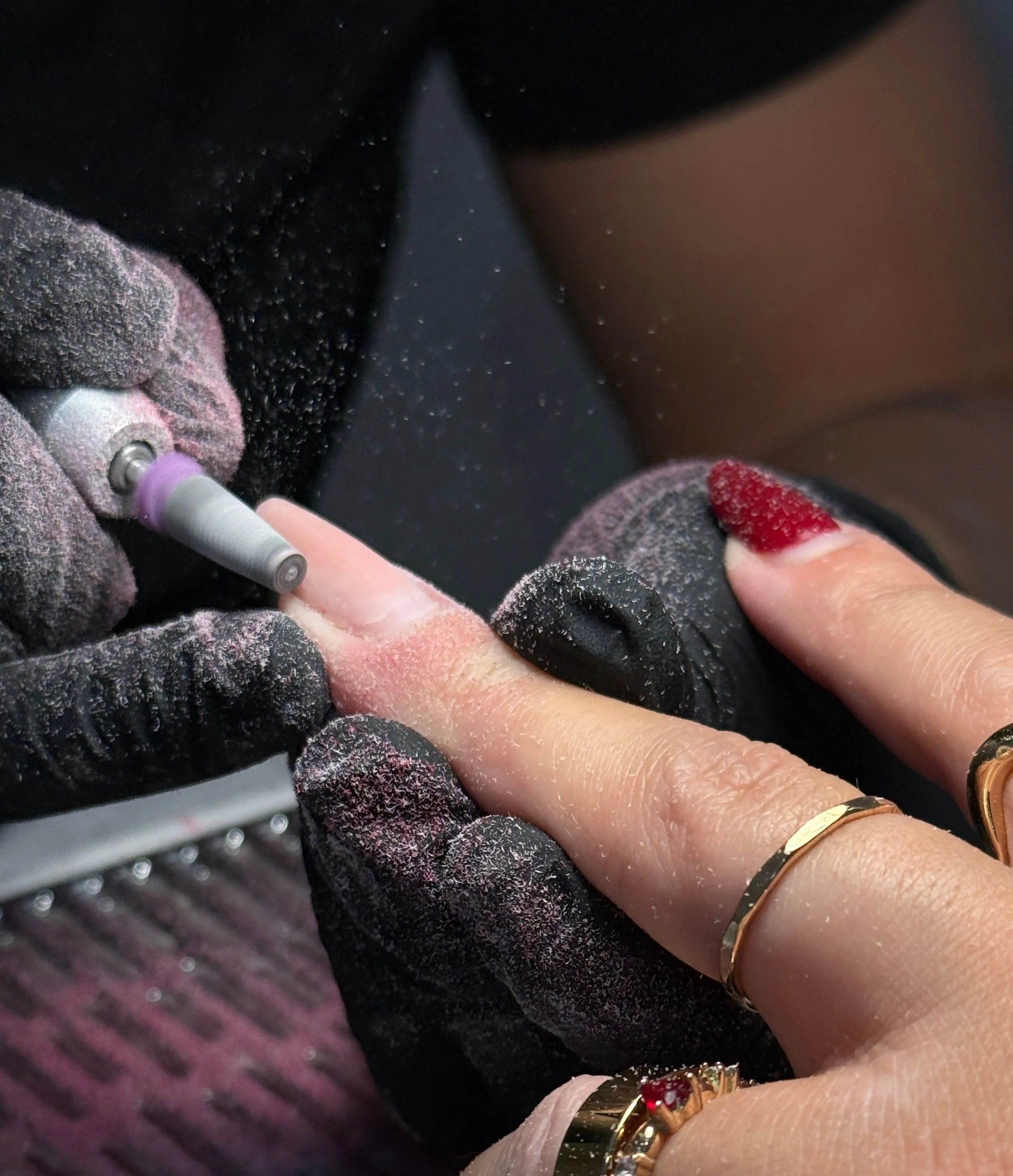 RUSSIAN MANICURE