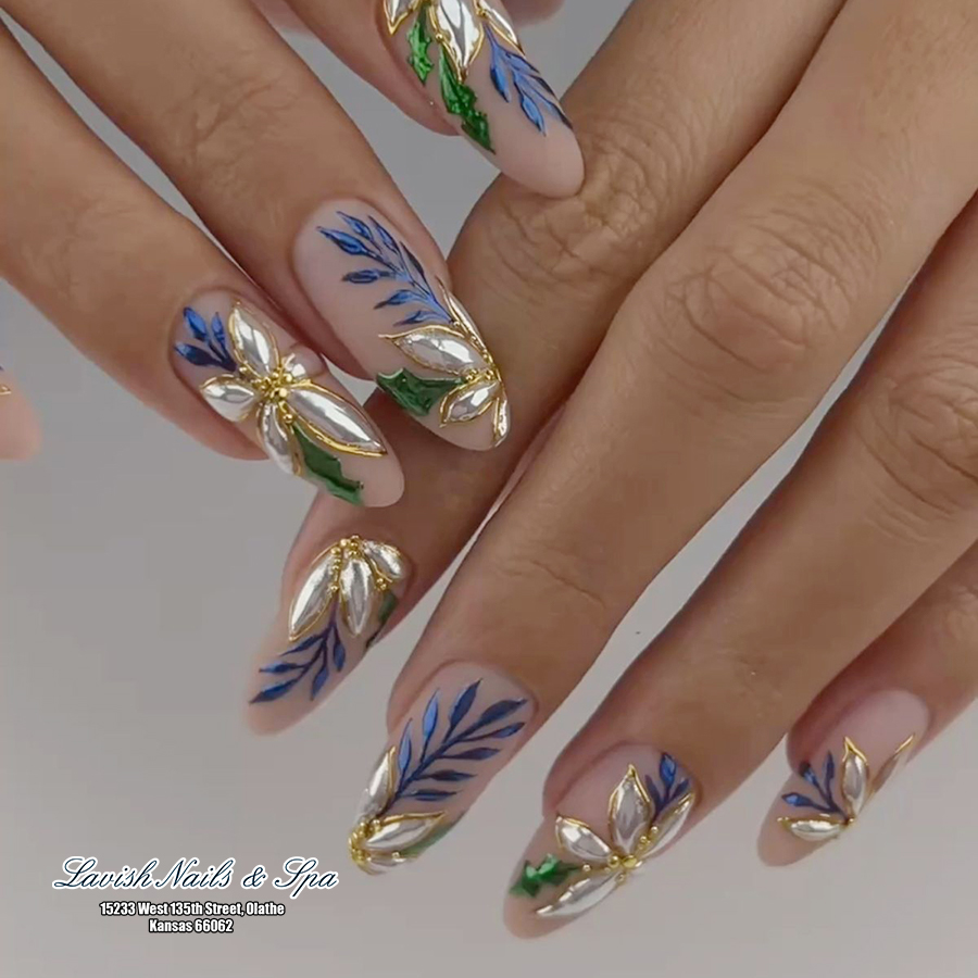 Lavish Nails