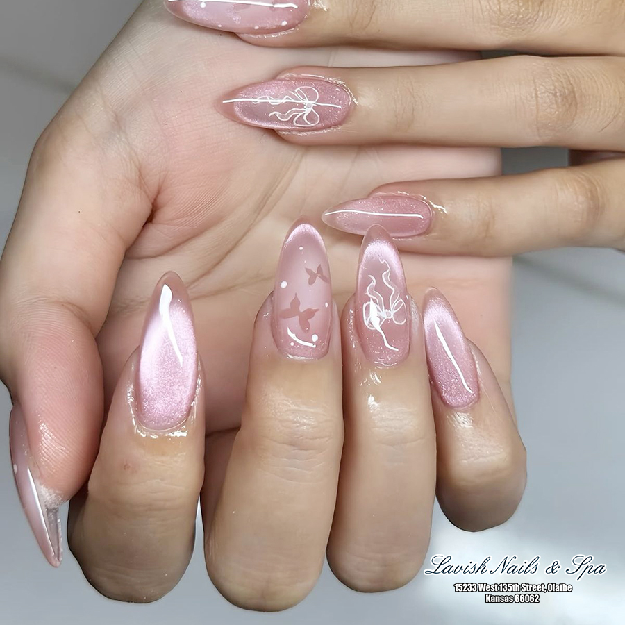 Lavish Nails