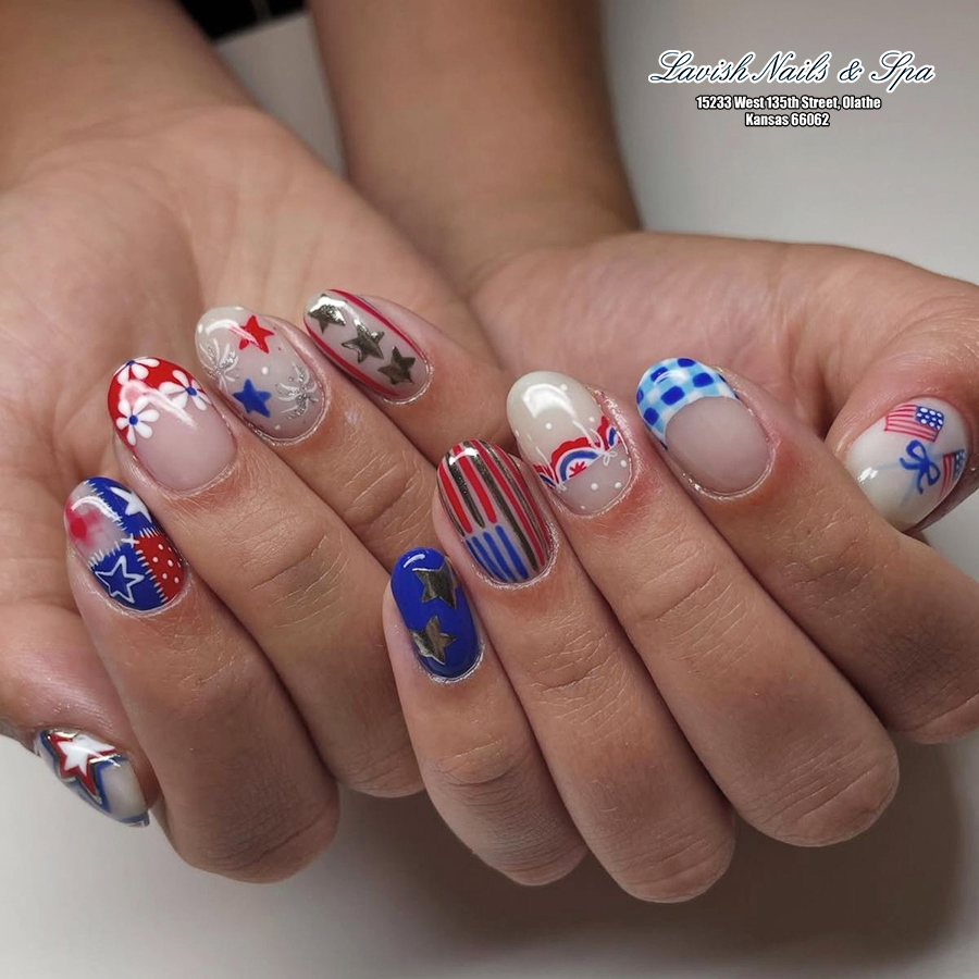 Lavish Nails