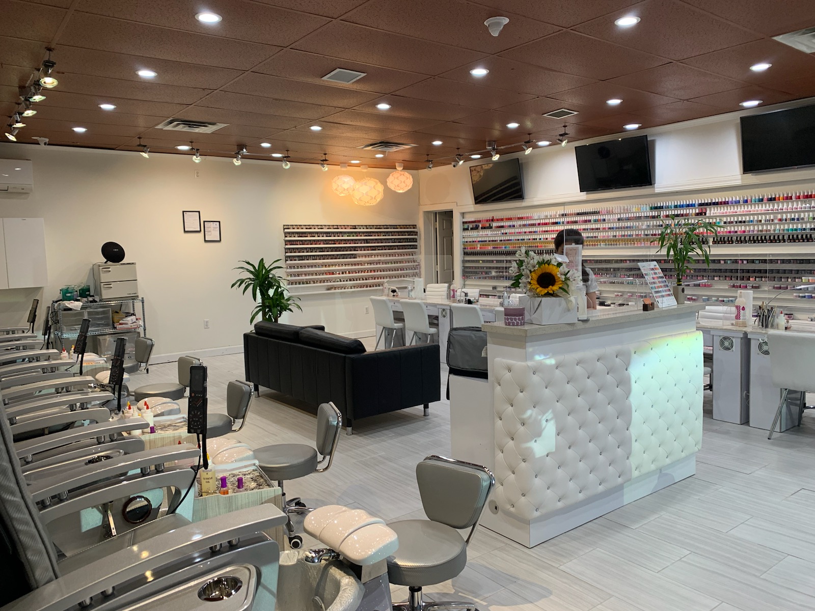Nail Salon