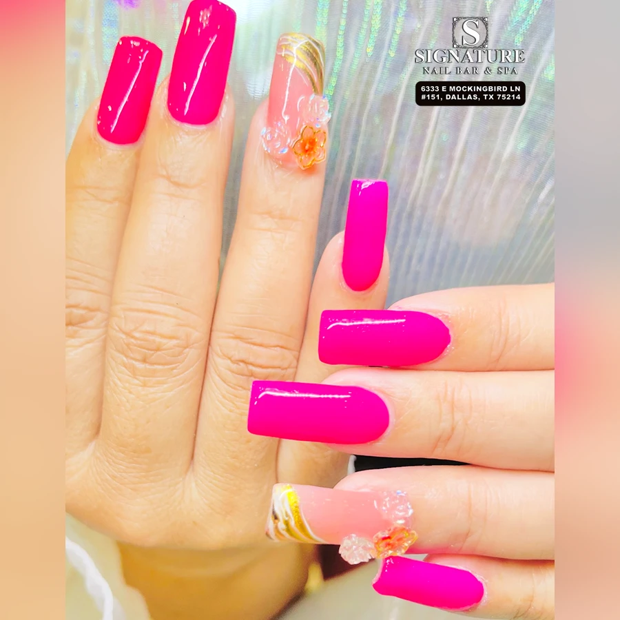  SIGNATURE NAIL BAR & SPA
