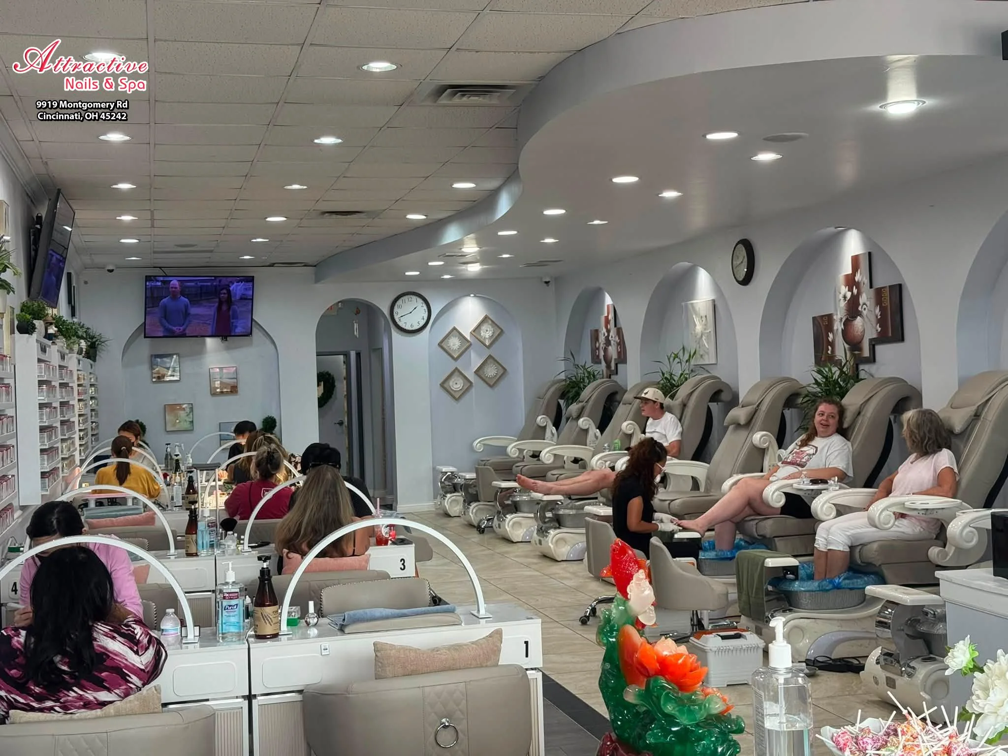 Attractive Nails & Spa