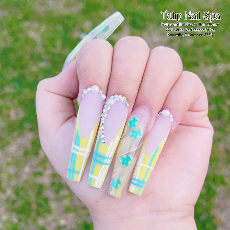 tulip-nails-252025 (6)