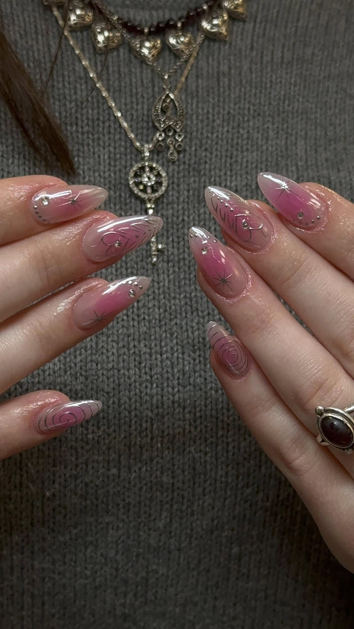 Daisy-Nails-4