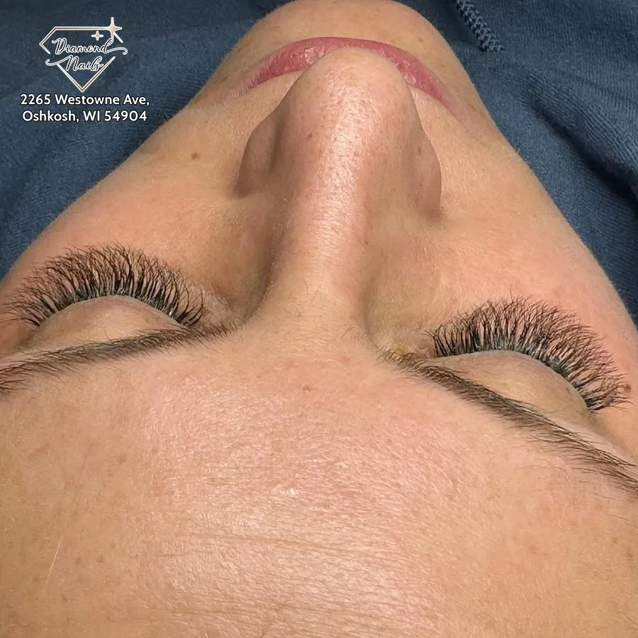 Diamond-Nails-salon-in-Oshkosh-WI-54904_2