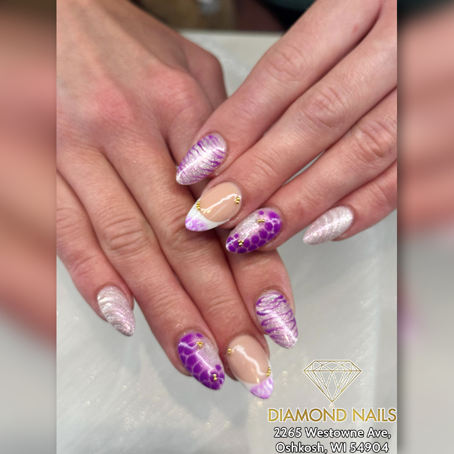  Diamond Nails