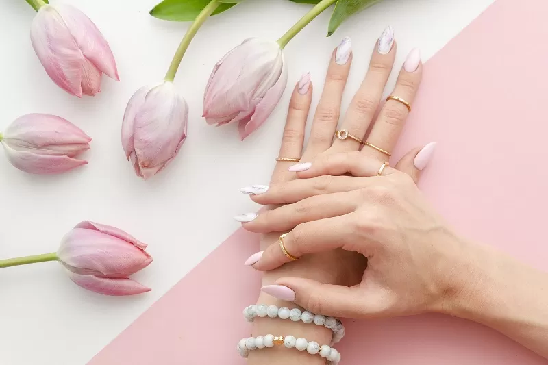 Fabuleuse Nails - Nail salon near me Maple Valley WA 98038