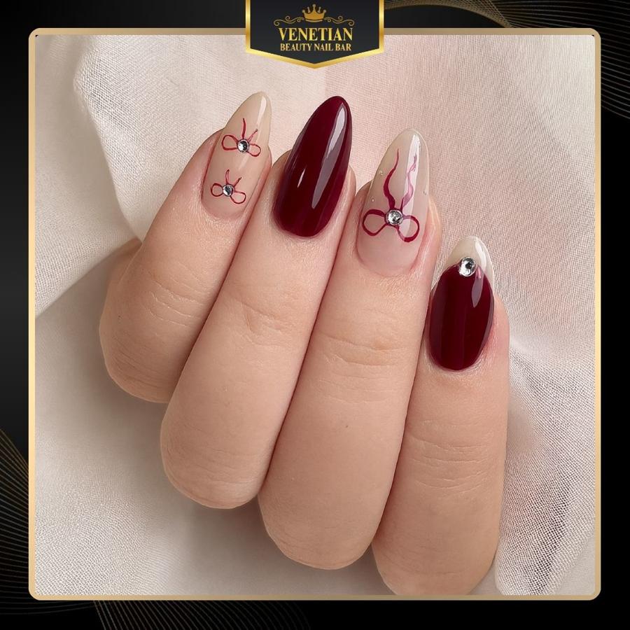Venetian Beauty Bar
