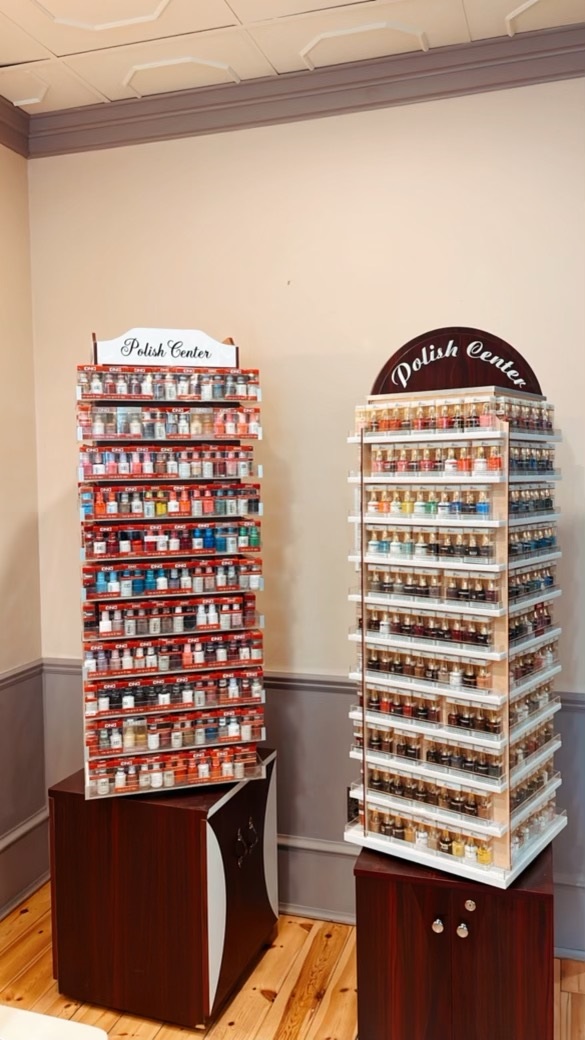 Nails Salon 49068 (1)