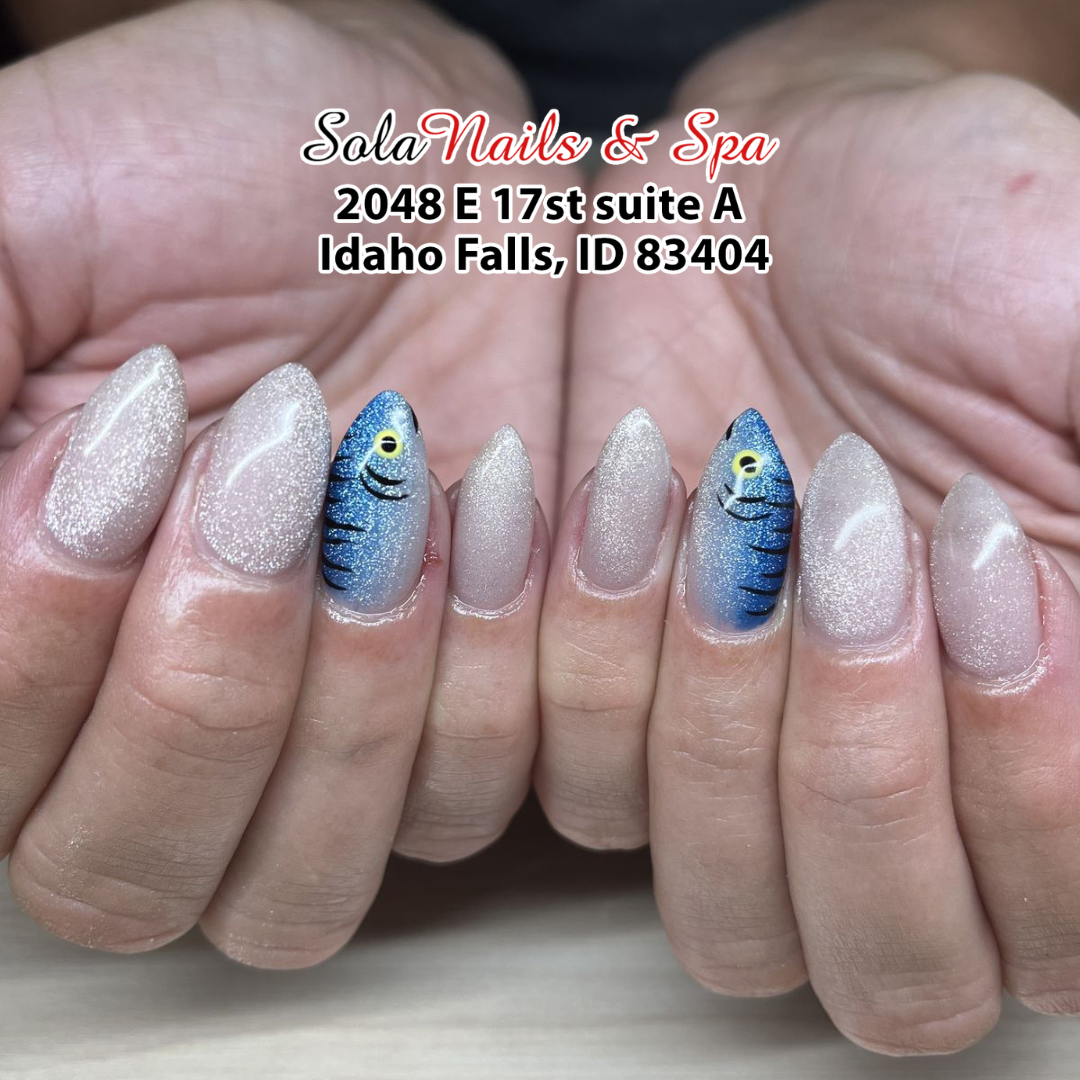 Sola Nails & Spa