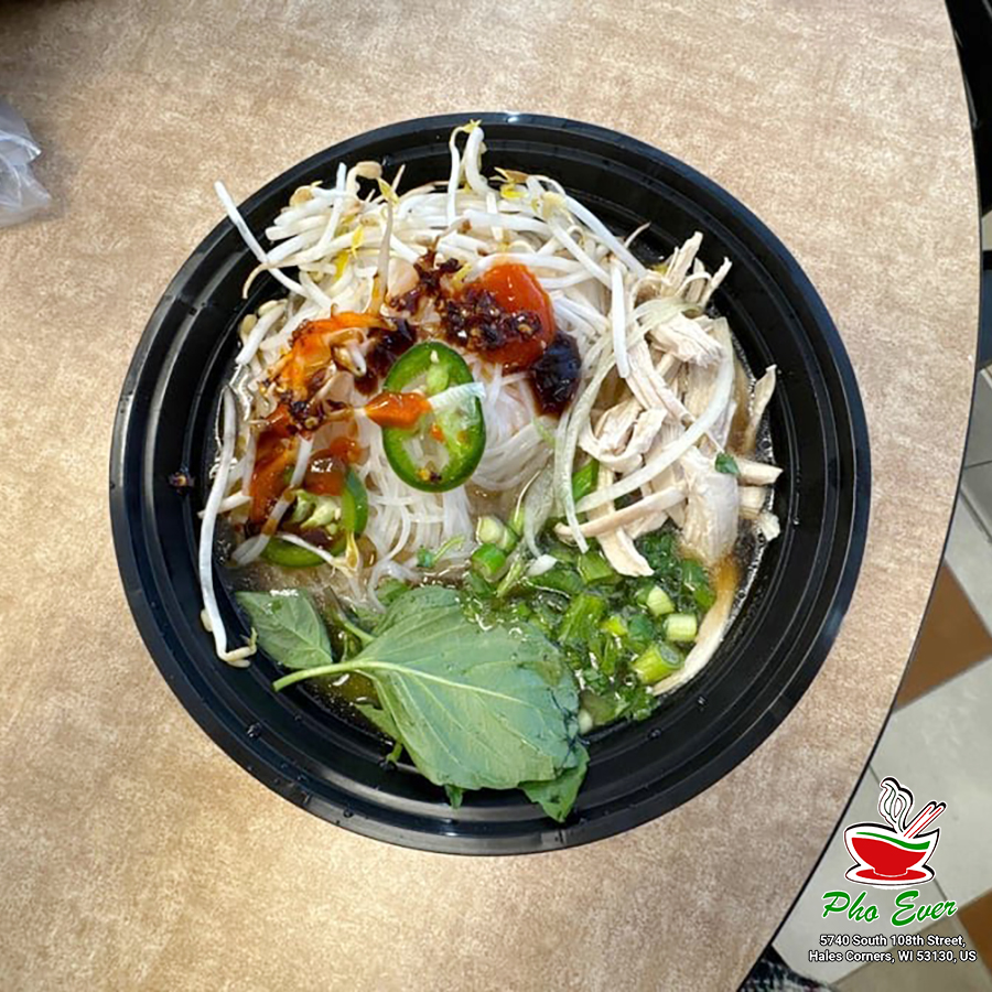 Pho-Ever-Restaurant-in-Hales-Corners-WI-53130