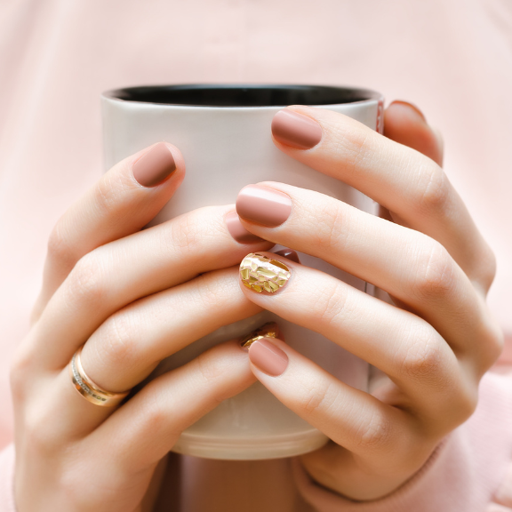 Dazzling Nails & Spa