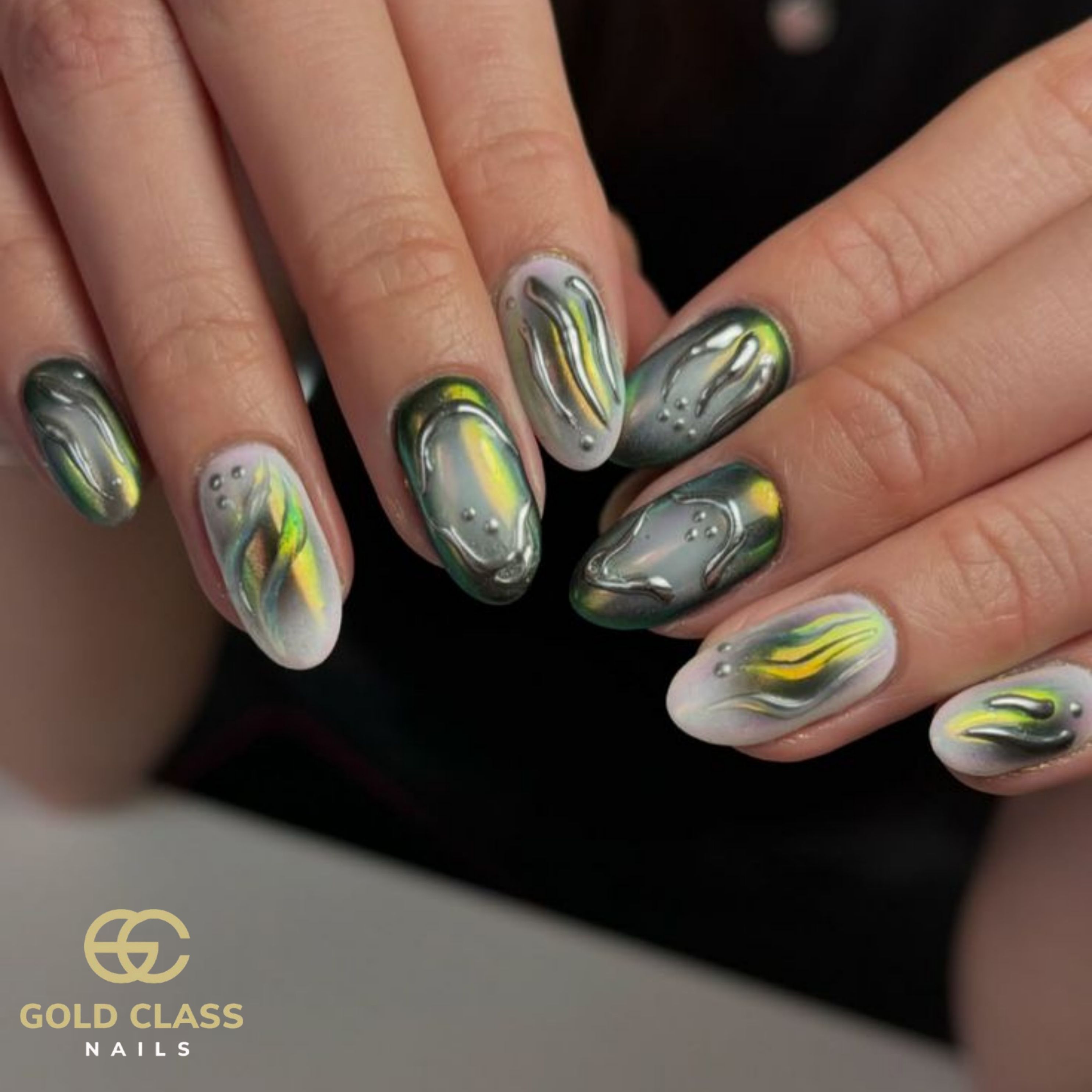 GOLD CLASS NAILS 