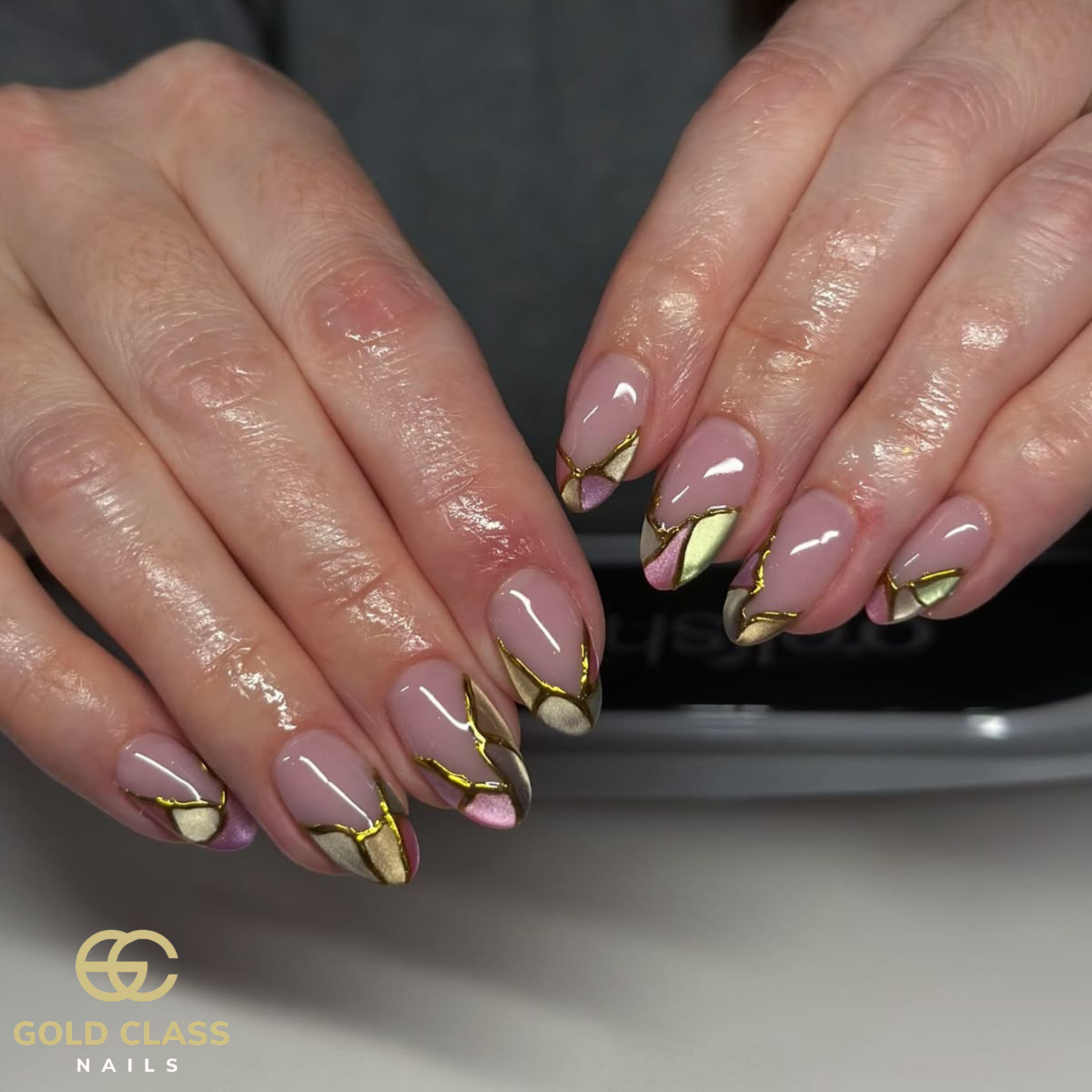 GOLD CLASS NAILS 