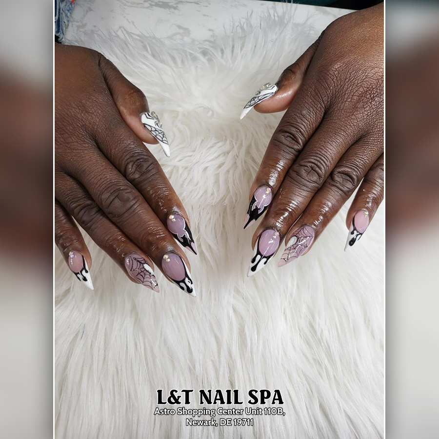 Halloween Nail Design