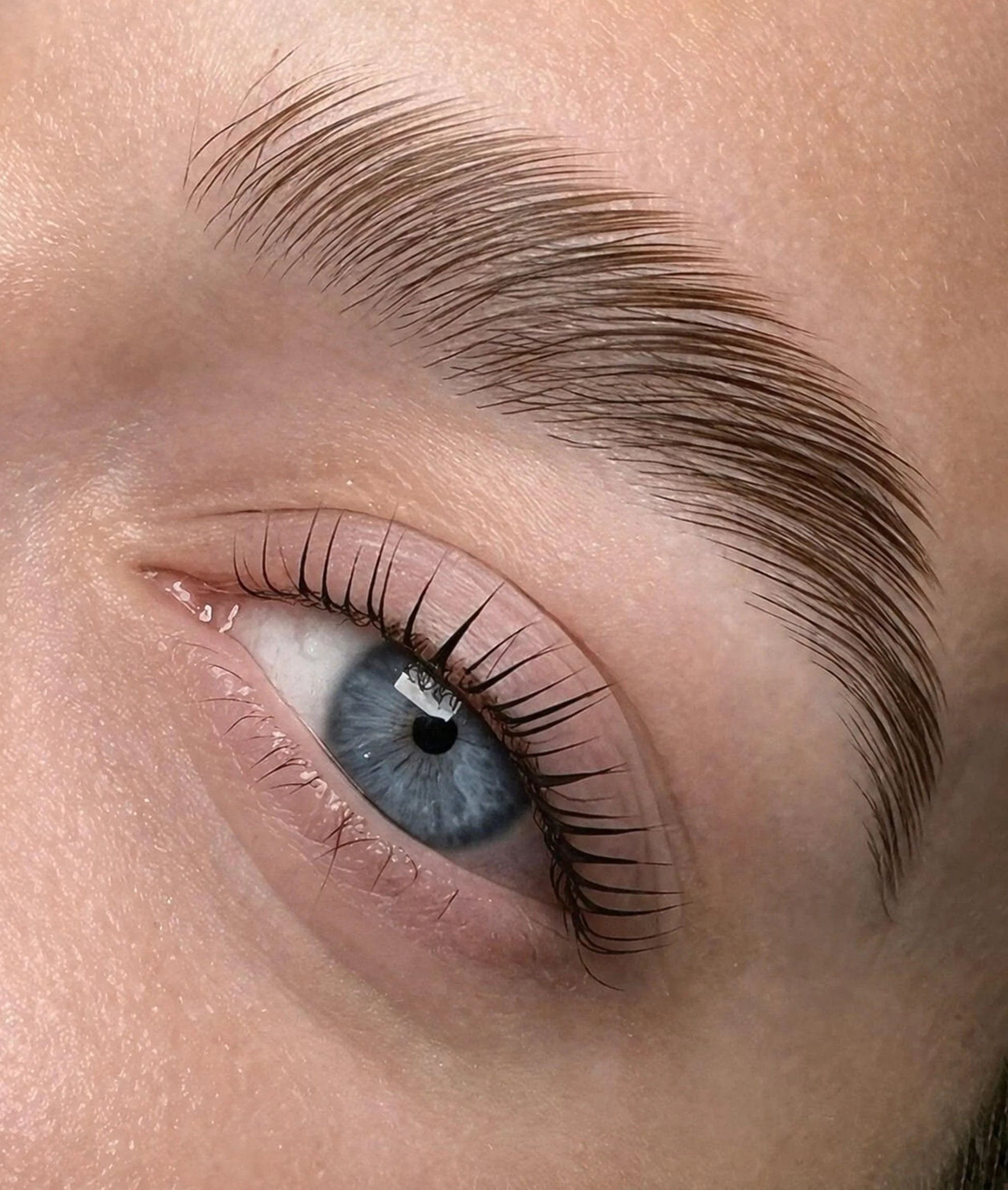 BROW LAMINATION