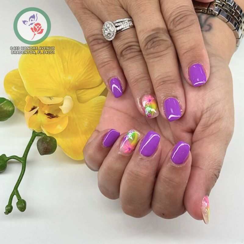 Luxury Nails (1)