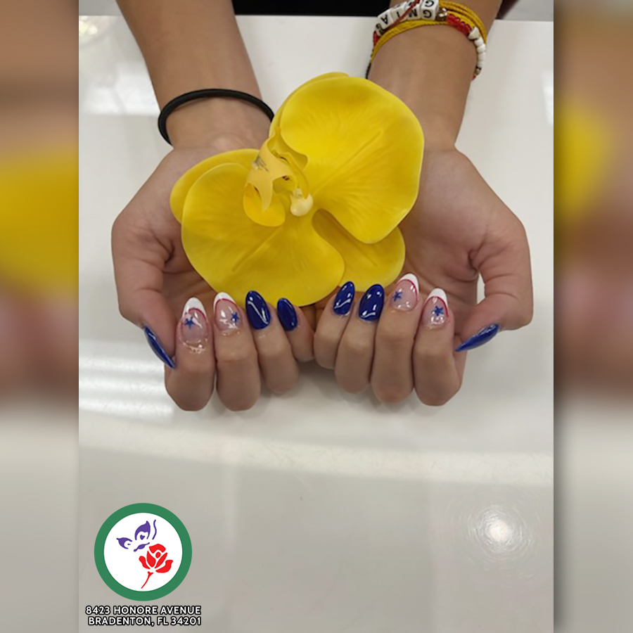 Luxury Nails (5)