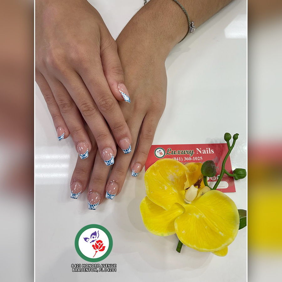 Luxury Nails in Bradenton, FL 34201
