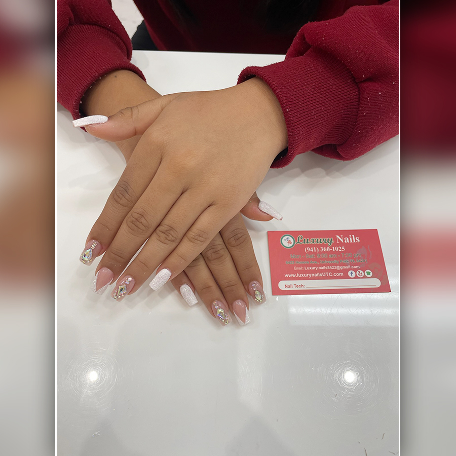 Luxury Nails in Bradenton, FL 34201