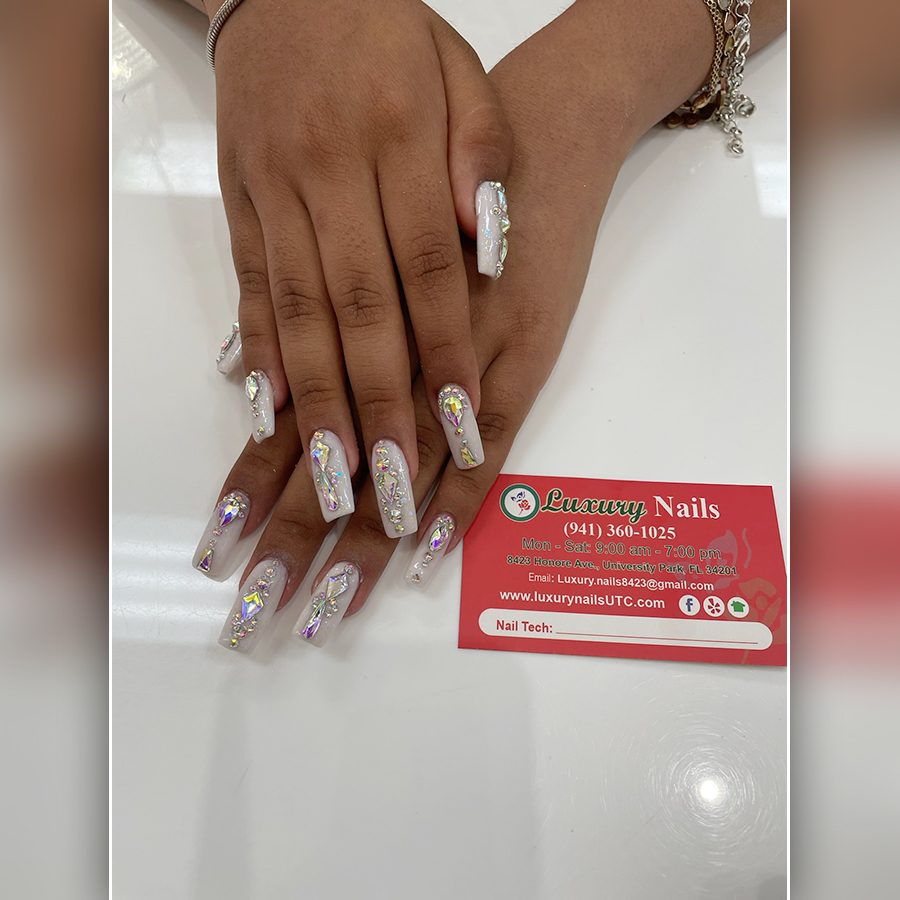 Luxury Nails in Bradenton, FL 34201