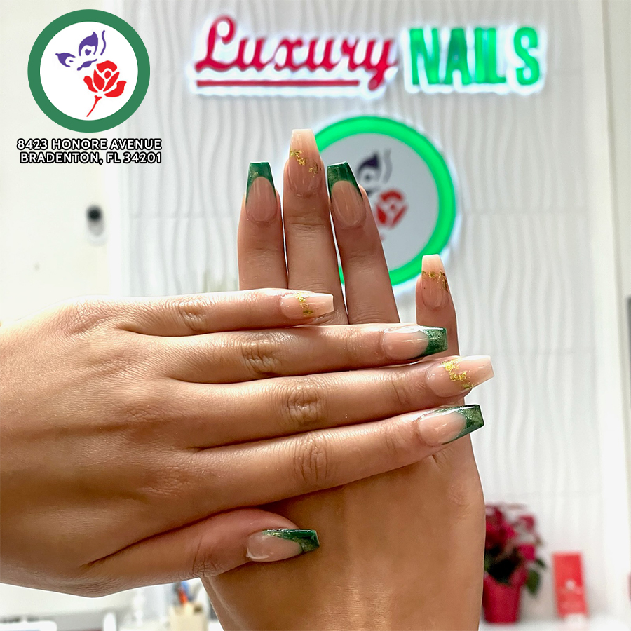 nail salon 34201