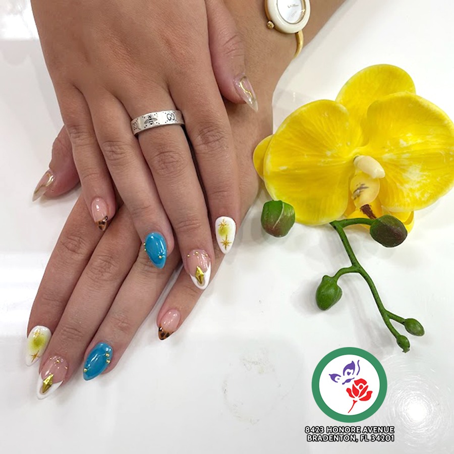 Luxury Nails in Bradenton, FL 34201