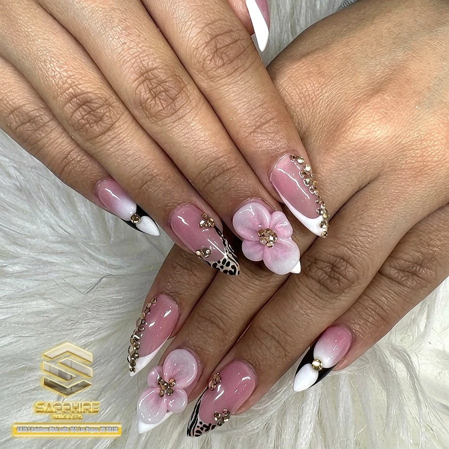 Trending nail colors for September Trending nail colors for September