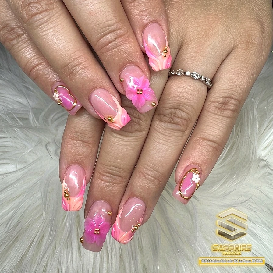 Trending nail colors for September Trending nail colors for September