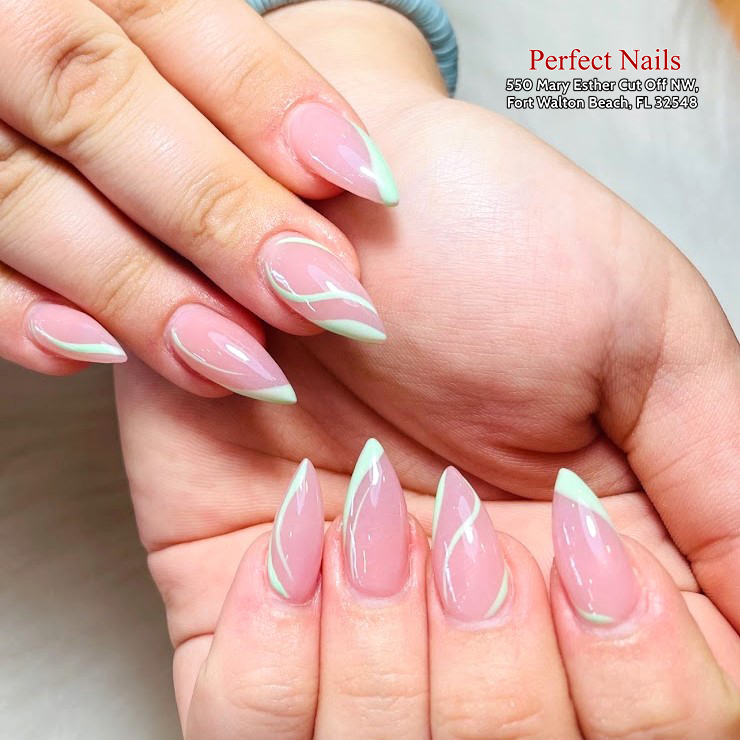 Perfect Nails (2)