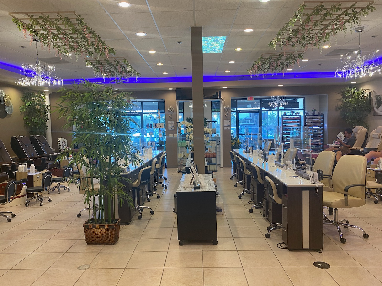 BB HAIR NAILS SPA | Local nails &amp; beauty salon Mountain View Meadows - Orchards Vancouver, WA 98682