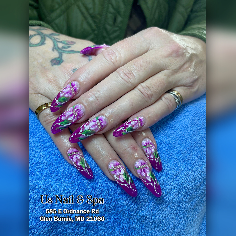 Us Nail &amp; Spa